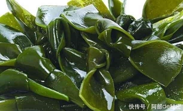 小蛮腰|长了白发不用急这几种食物每天吃一点，还你一头黑发不是梦