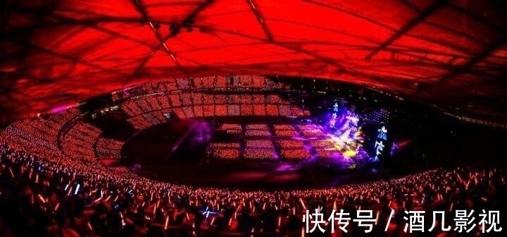 心愿單|頂流歌王華晨宇,個(gè)人演唱會(huì)入選此生必去的演唱會(huì)心愿單