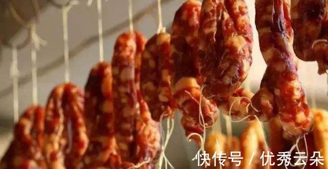 灌香肠，掌握好5个步骤，香肠不霉不臭，咸甜适中越吃越香！