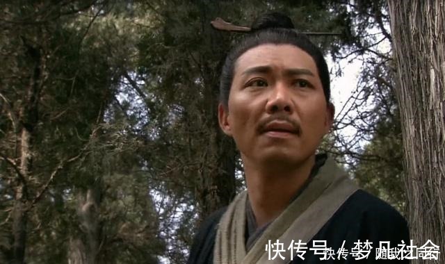 凌振#此人是水浒隐藏高手,武力评级是林冲五倍,还替武松报了大仇!