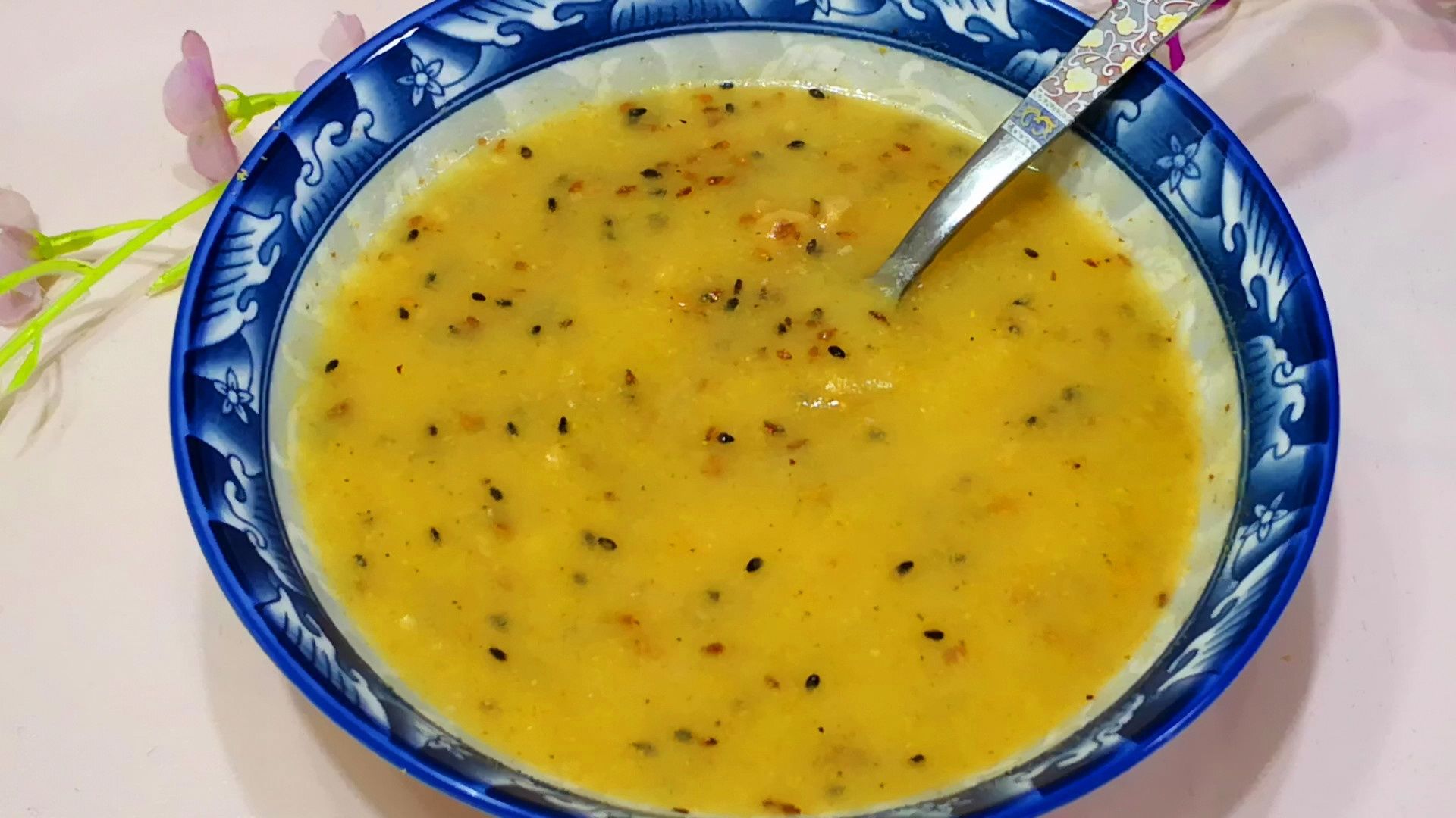 200克玉米面，直接往锅里一倒，出锅太香了，做1次吃半个月！