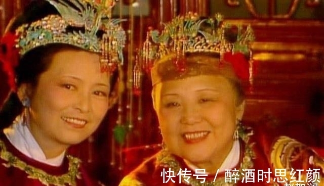 靠山&红楼梦:贾家的大靠山并非贾元春而是她,她死后贾家一蹶不振