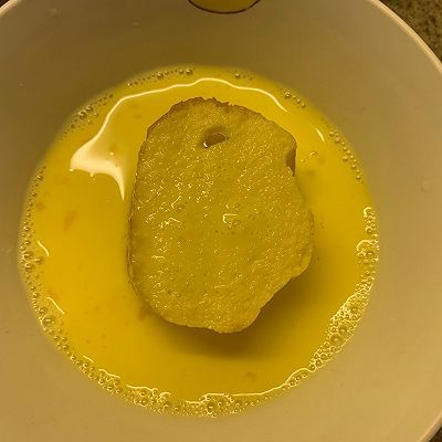 金枪鱼芝士夹馅法棍