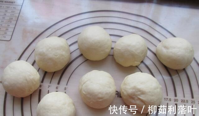 添加|孩子喜欢吃汉堡,自己做干净卫生无添加,料足好吃补钙质,长高个!
