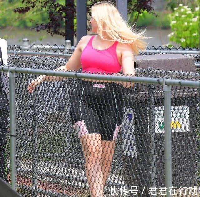 大码|大象腿就一定丑看看大码模特,或许你会改变想法!