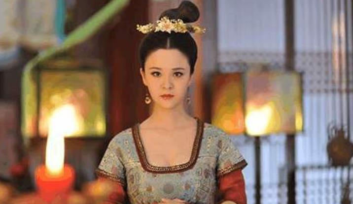 皇帝|古代宫女一年有多少俸禄?折合成人民币后,如今白领也望尘不及