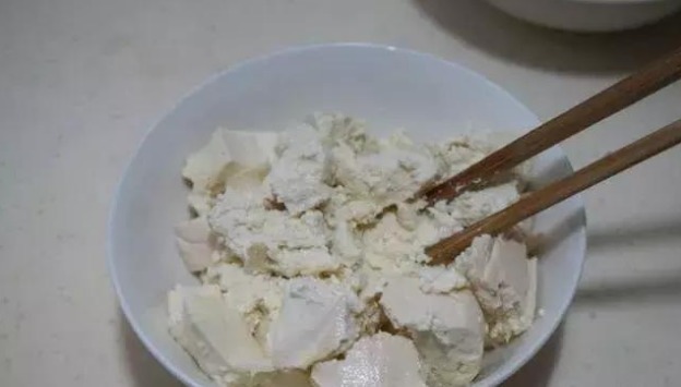 大鱼大肉|鸡蛋和豆腐在一起堪比大鱼大肉,营养好吃,妈妈们学起来