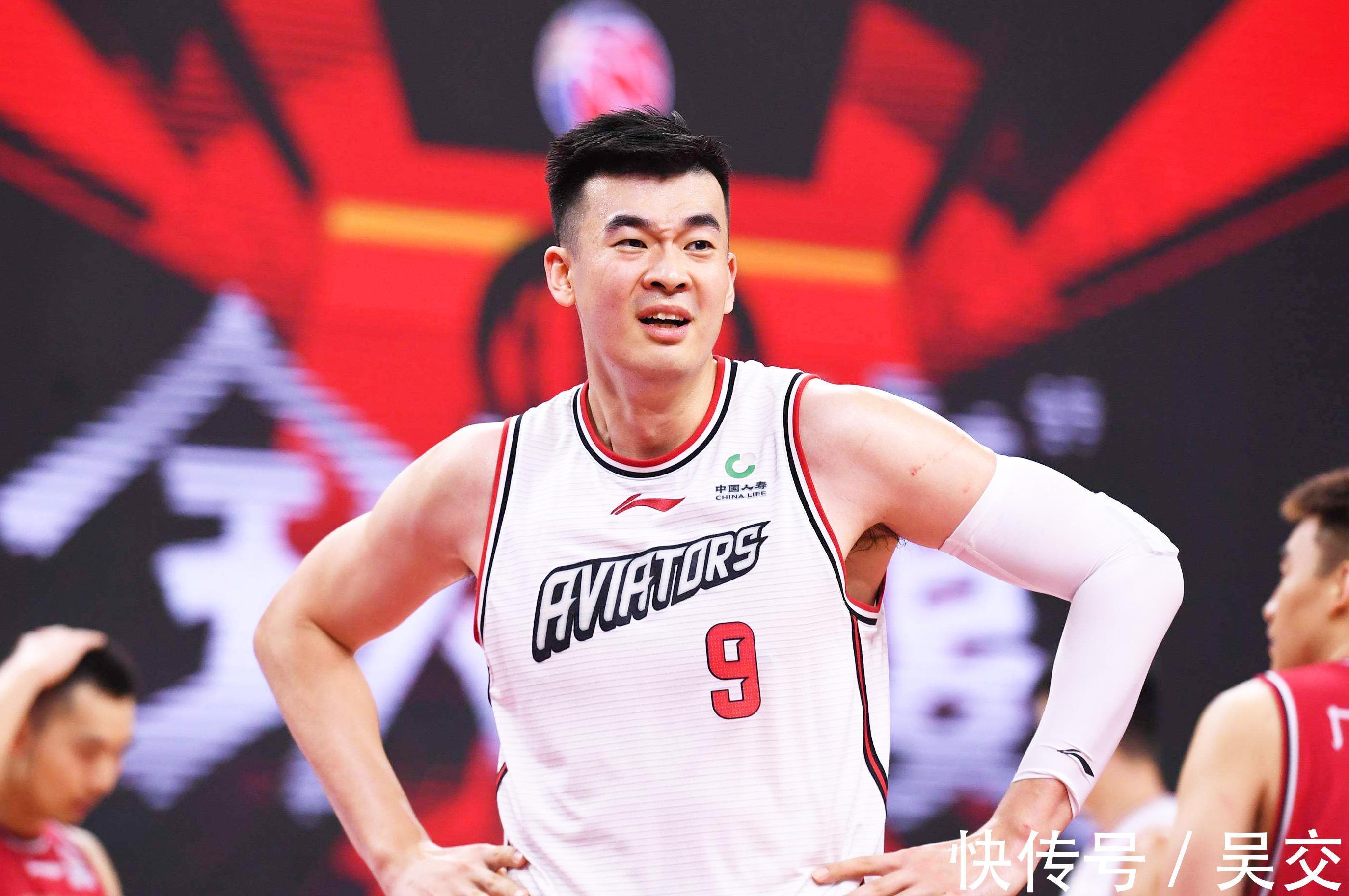 三连胜|林书豪砍20分,北京首钢25分大胜山西男篮取三连胜,大黑马累了