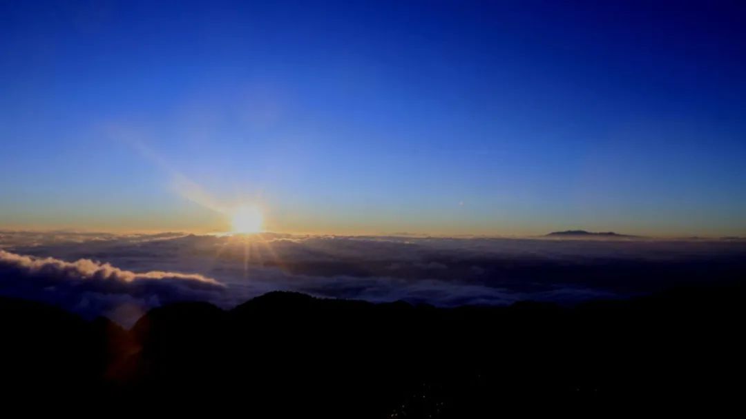 时光匆忙，别错过日出和夕阳