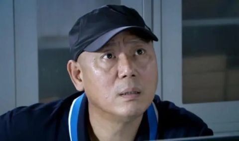 演员请就位|演戏无人问津,拍戏亏了几千万,靠着怼郭敬明,李诚儒改变了结局