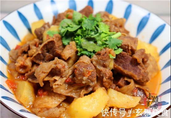 炖牛腩切记别直接焯水，看20年大厨的做法，肉质软烂，汤汁鲜美