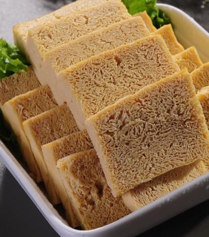 冻豆腐，原来不是光冷冻就行，多加2步，网状多，口感更紧实筋道！