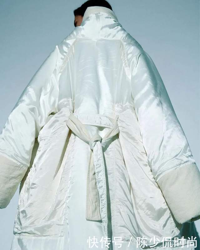羽绒服|羽绒服盘点种草:含大牌秀场款、选购注意事项