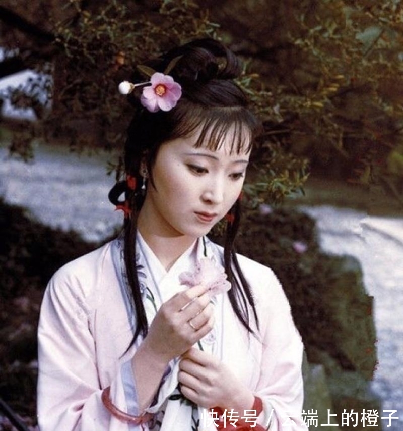 王熙凤&这些见过林黛玉的人,评价各有不同,林黛玉到底有多美呢