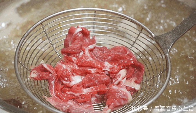 牛肉|腌牛肉,万万不可放盐,大厨教你饭店不外传秘诀,生炒水煮都通用
