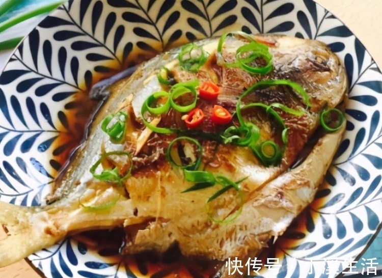 屋香|家庭版红烧鲳鱼，味道鲜美，制作简单，出锅满屋香