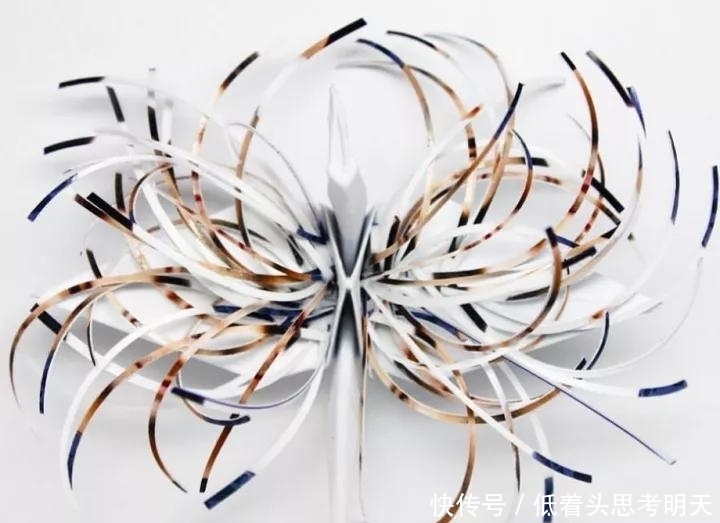  重样|每天折一只千纸鹤，他坚持了1000天不重样，女友被感动到梨花带雨