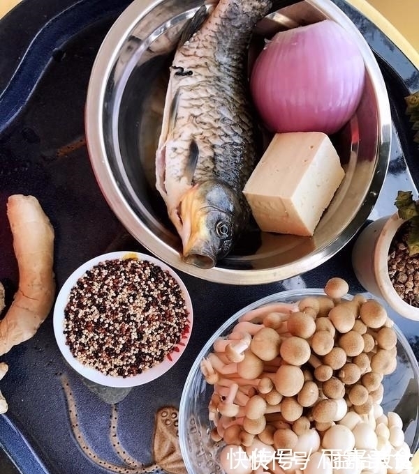 鲫鱼的神奇做法,补血又养胃,好吃又营养,绝对是一道硬菜