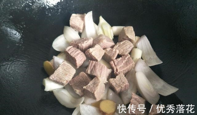牛肉|土豆和牛肉搭配,这样做鲜美入味,牛肉软烂,大人孩子都很爱吃!