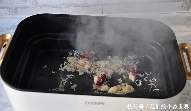  入冬后，这个蔬菜可以多吃点，加点虾皮增鲜增味，炒一炒特香