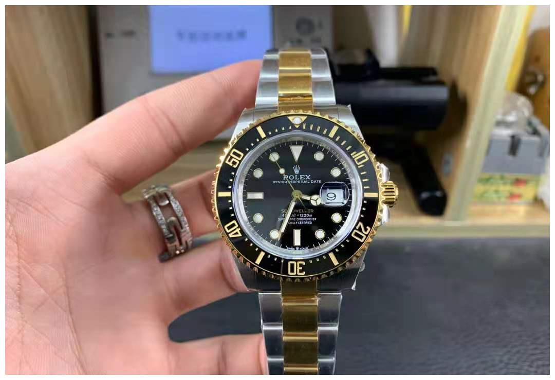 买不起大金劳，间金劳也不错啊，三款间金劳力士男士手表盘点