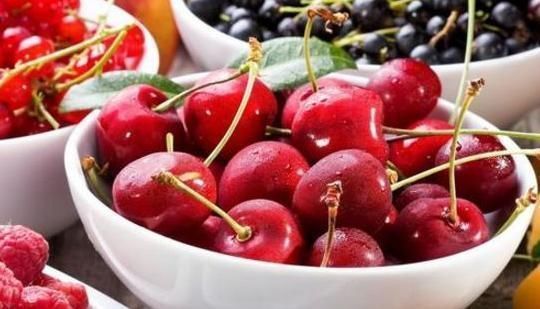 火龙果|高血压万不能多碰的水果,贪吃一口就容易血压飙升,早知早避免