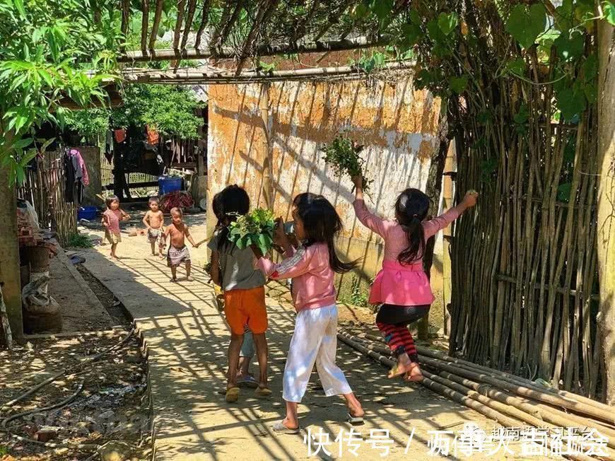 哈尼族|在越南这个民族女人外出干活男人做家务，建筑风格也保持原始面貌