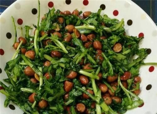 瞧不起|这菜常被瞧不起,却是首席助眠菜,秒睡,一夜无梦,晚上睡的香