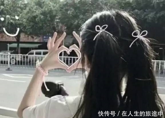 头发|小学妹别再扎“低马尾”了,现在流行“青春马尾”,当心校草主动撩