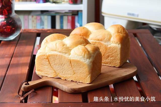 超柔软的乳酸菌奶油吐司,比棉花还柔软哟!小朋友超级喜欢的哟