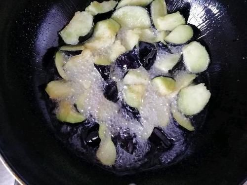 东北|这道东北名菜,这么做才正宗香浓可口,快速下饭