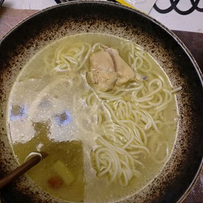 双菇鸡汤拉面