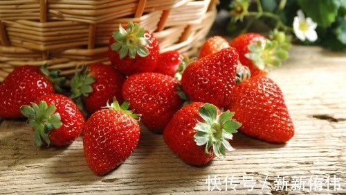 此物营养丰富，常吃可益气轻身，悦泽肌肤，食之令人好颜色