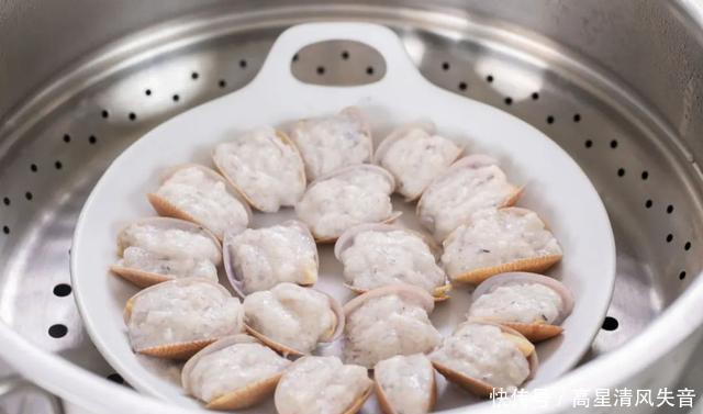 搞定|蛤蜊酿虾滑做法,简单一蒸香绝了,不会做菜的人都能搞定