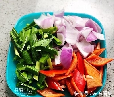 蒜苗回锅肉的做法