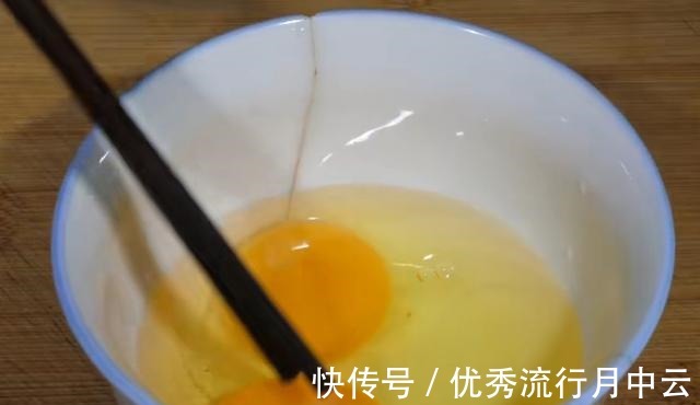 红烧豆腐的家常做法，香嫩入味，好吃又下饭，老人孩子都爱吃！