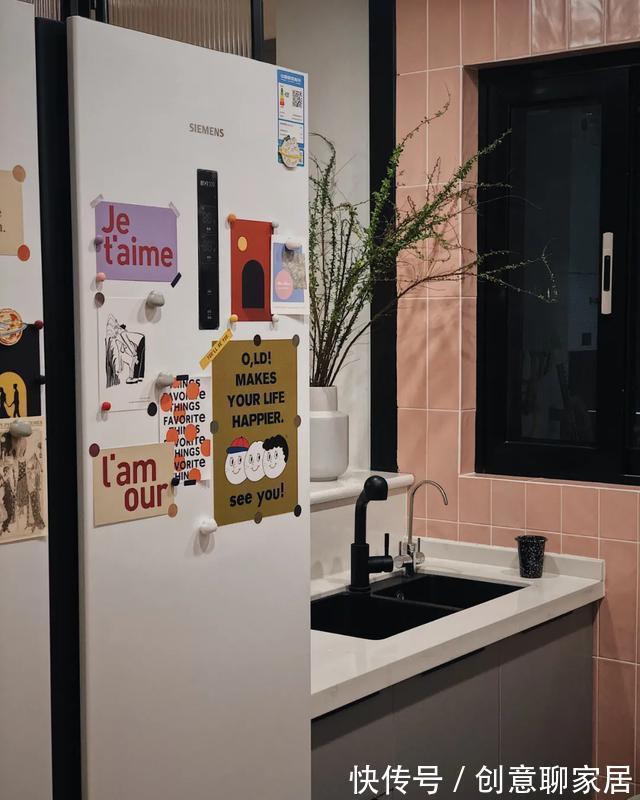 墨绿色|打造的100㎡甜蜜婚房：折叠窗+复古墨绿色，高级有质感