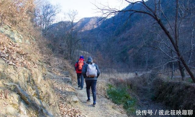 如果不是看过卫星地图，谁也不会相信，秦岭这个地方还藏着一条沟