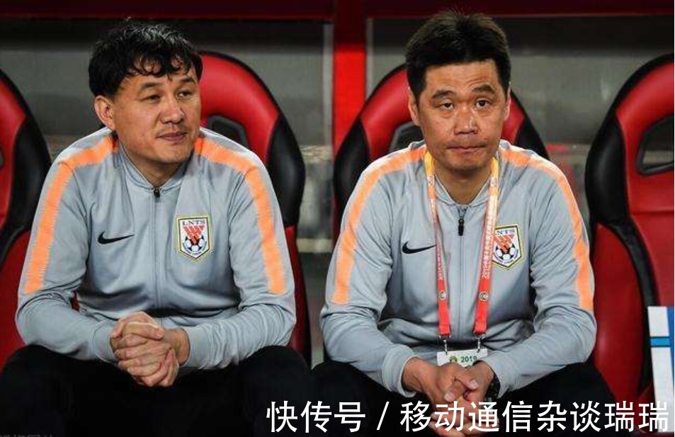 国家队|深度|李霄鹏首秀打满分,两位李指导看似风格迥异,实则殊途同归