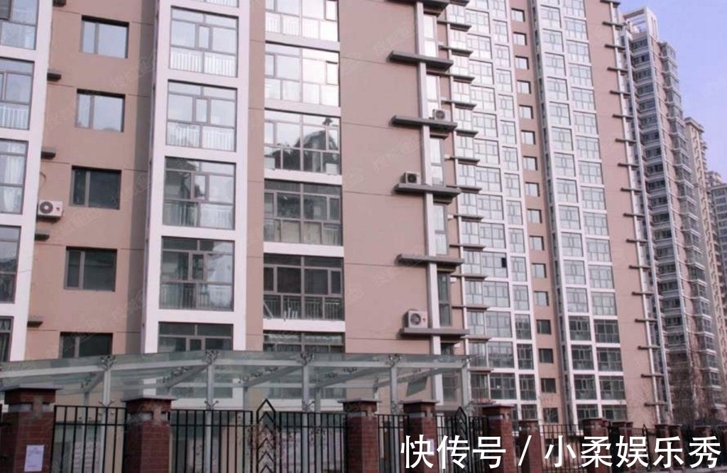 开窗|买房切记不要买此款窗户户型,以免有飞来横祸,多亏朋友的提醒!