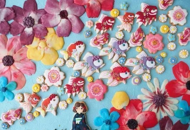 做出|一双巧手,做出童话般的翻糖饼干,看完你会舍不得吃网友称太美