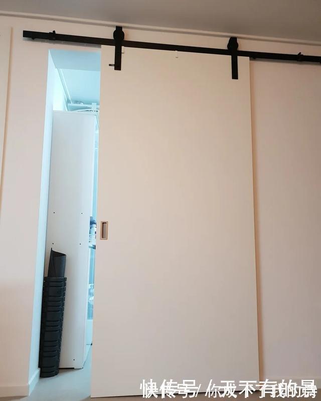 设计|夫妻改造56㎡老破小,变身简约舒适的小婚房,小餐厅设计真机智!