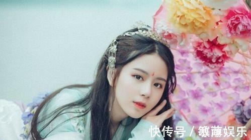 改嫁@寡妇想改嫁被阻拦,无奈写下一首打油诗,大家看完后都同意她改嫁