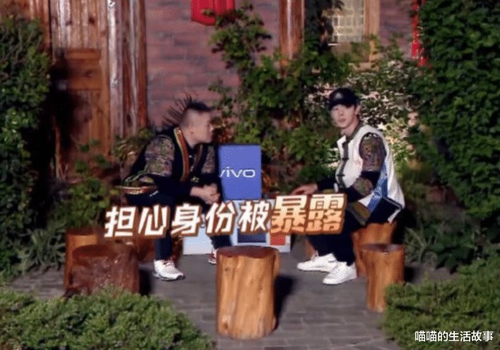 这是能播的吗？邓伦直接在节目里抽烟，网友：《极限挑战》完了