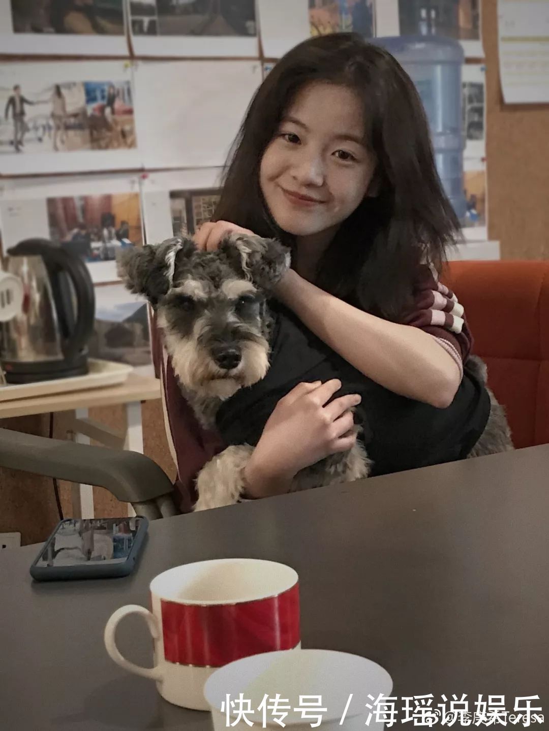 19秋冬最撩人的气质短发,还得在00后身上找!