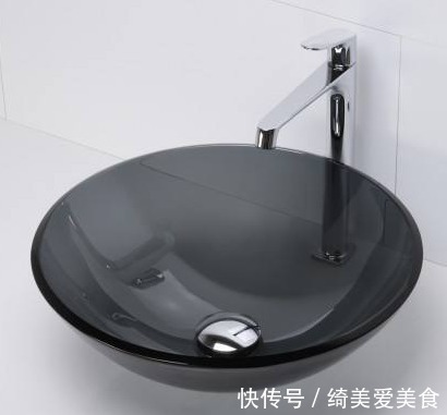 墙纸|当初装修蠢钝如猪!白烧25W做这18个鸡肋地方!拆了可惜看着心烦