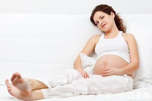 老母亲|孕晚期,经常这个“坐姿”,不利胎儿“入盆”,孕妈快点改掉吧!