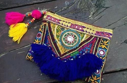 再丑的包包都能用流苏拯救,闲置旧包这样改造,比新买的还美