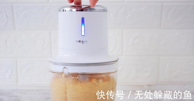 想吃花生酱不用买，自己在家也能做，纯天然的更健康！