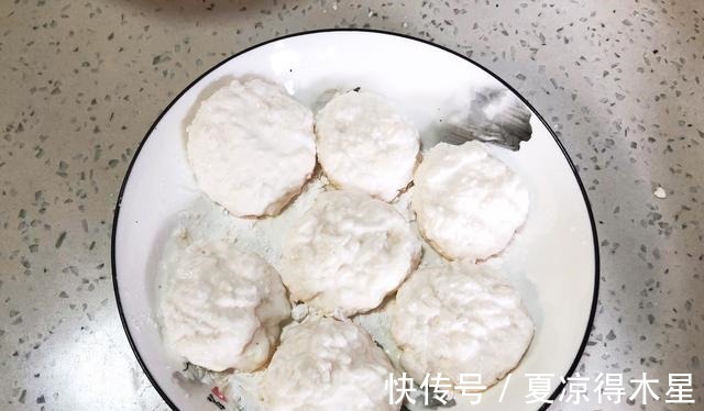 萝卜|秋冬干燥，这润肺食材要常吃，消痰减咳，还助消化，蘸上酱好香呀！
